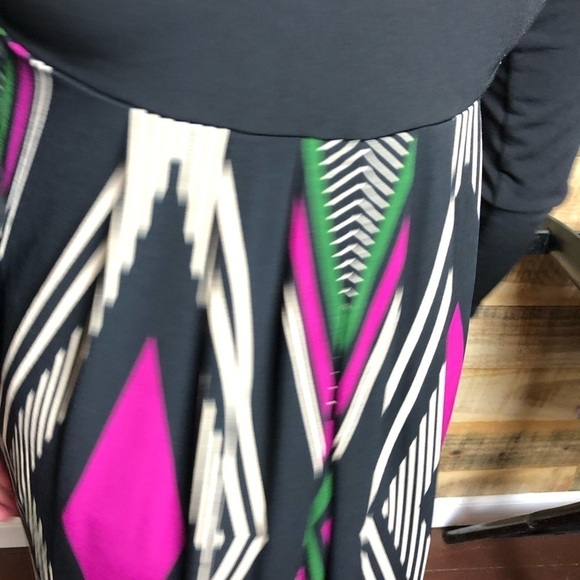 Maggy London dress, EUC - Picture 6 of 8